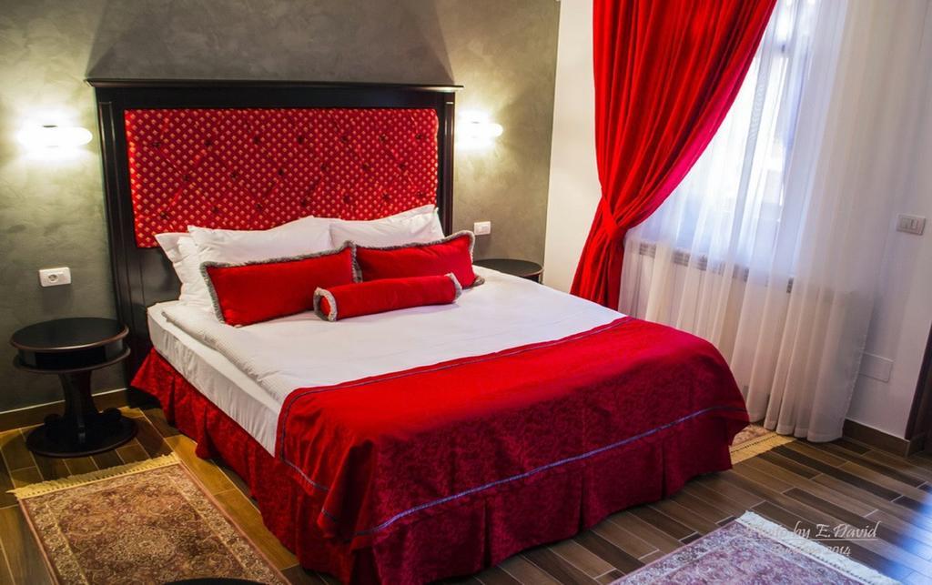 Hotel Galany Rădăuţi Exterior foto